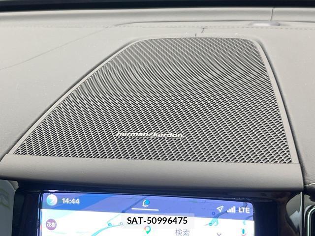 Volvo XC60 2023-11 8853849-4