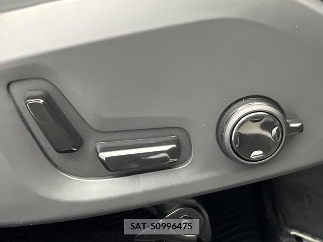 Volvo XC60 2023-11 8853849-8