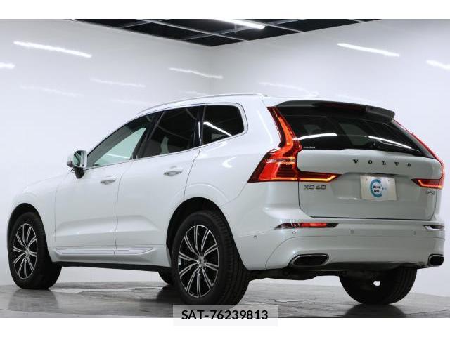 Volvo XC60 2019-09 8854328-1
