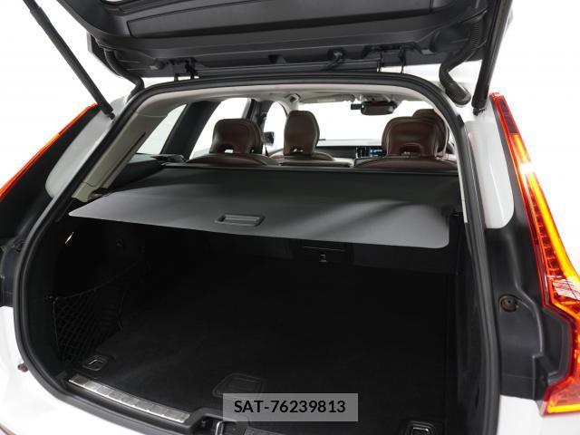 Volvo XC60 2019-09 8854328-16