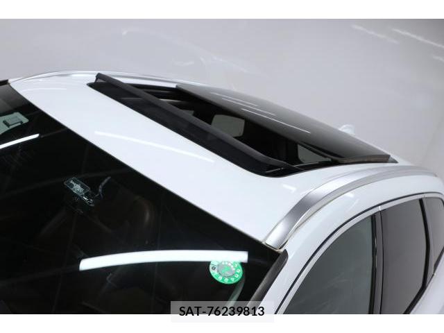 Volvo XC60 2019-09 8854328-18