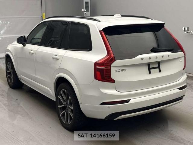 Volvo XC90 2023-11 8855809-3