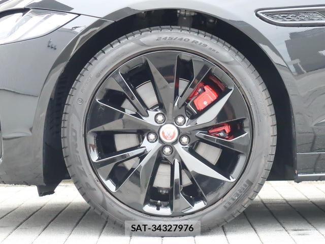 Jaguar XF 2023-02 8854449-14