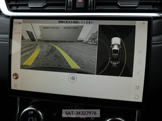 Jaguar XF 2023-02 8854449-5