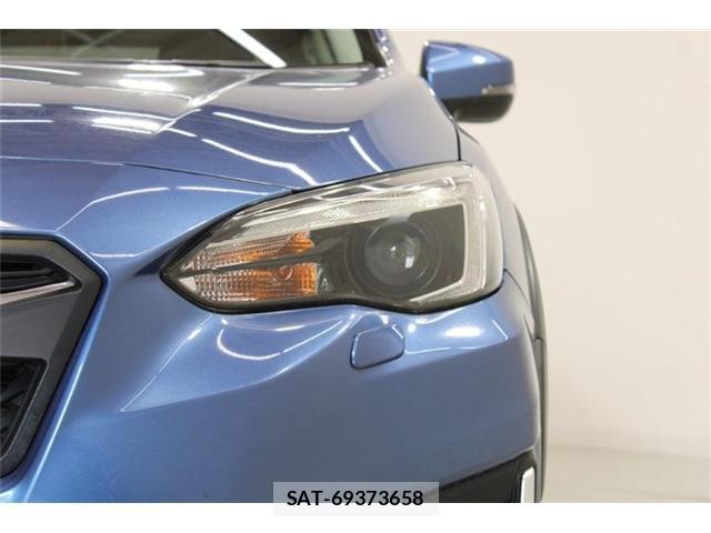 Subaru XV 2017-09 8853896-13