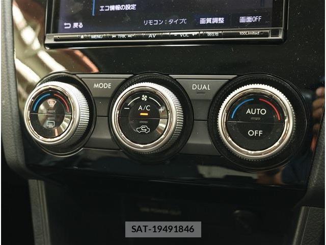 Subaru XV 2016-02 8853941-12