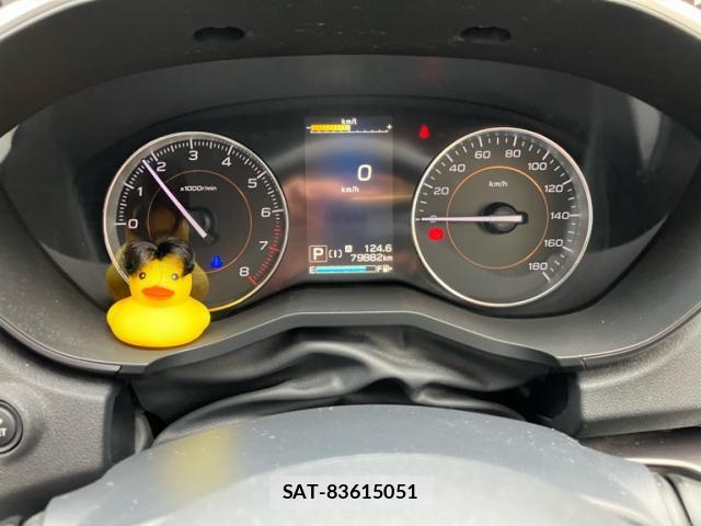 Subaru XV 2017-07 8854346-11