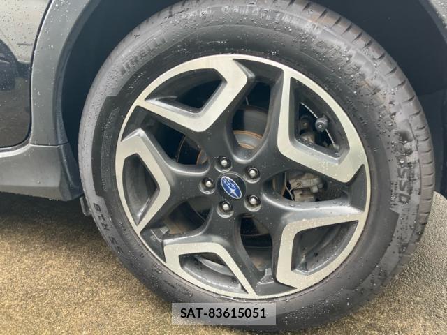 Subaru XV 2017-07 8854346-13