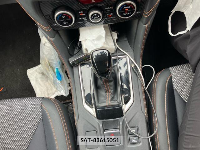 Subaru XV 2017-07 8854346-15