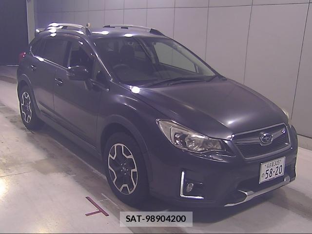 Subaru XV 2016-06 8855837-5