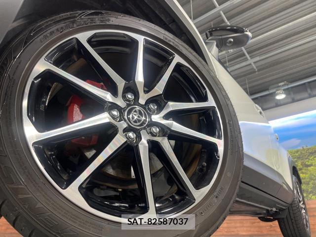 Toyota YARIS CROSS 2024-06 8854316-12