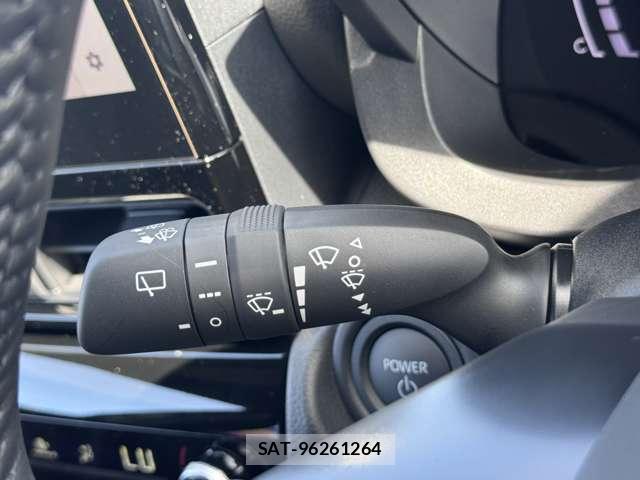 Toyota YARIS CROSS 2026-08 8854411-12
