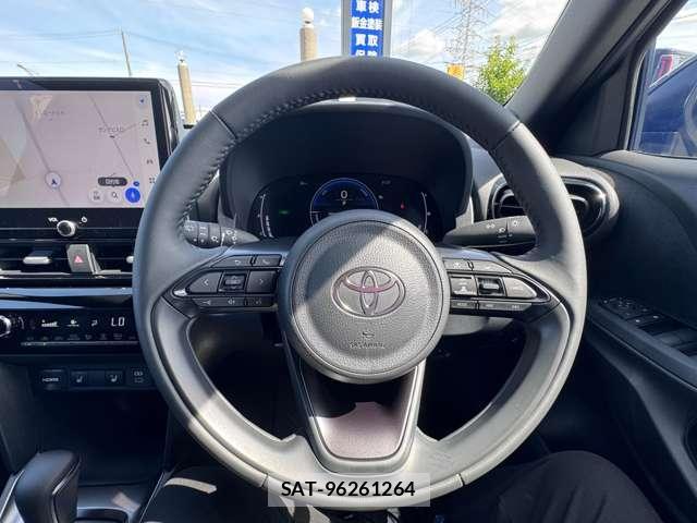 Toyota YARIS CROSS 2026-08 8854411-2
