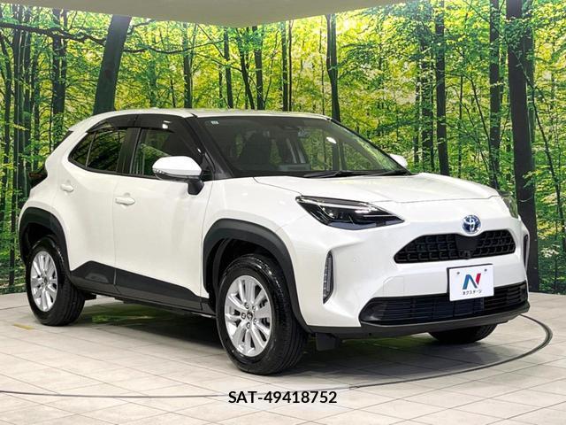 Toyota YARIS CROSS 2021-12 8854971-15