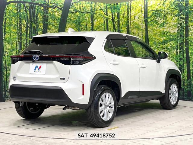 Toyota YARIS CROSS 2021-12 8854971-16