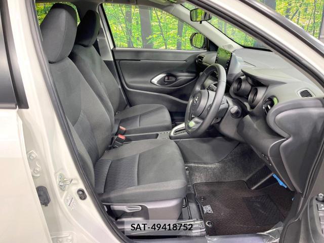 Toyota YARIS CROSS 2021-12 8854971-7