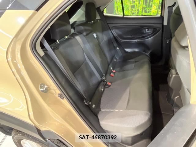 Toyota YARIS CROSS 2024-10 8855195-8
