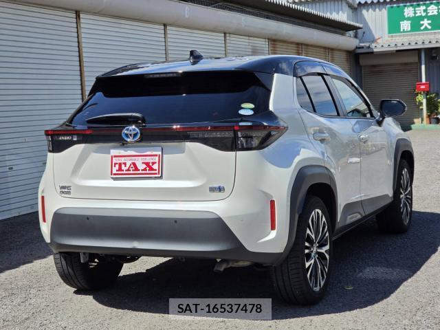 Toyota YARIS CROSS 2021-02 8855220-1