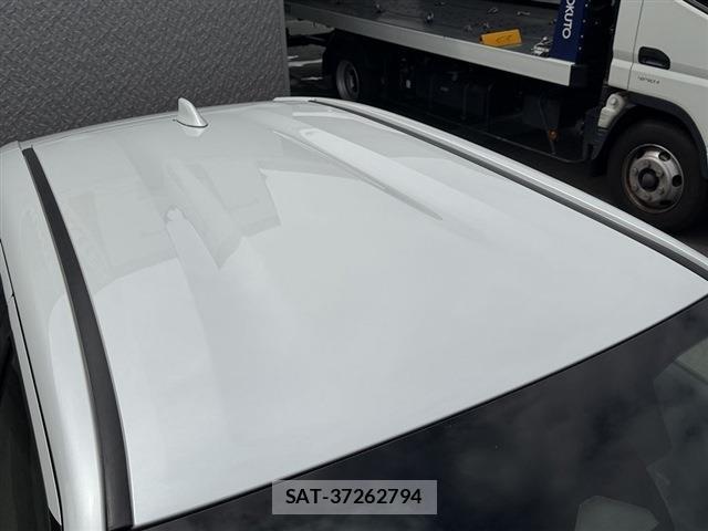 Toyota YARIS CROSS 2025-06 8855258-12