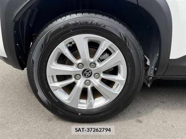 Toyota YARIS CROSS 2025-06 8855258-14