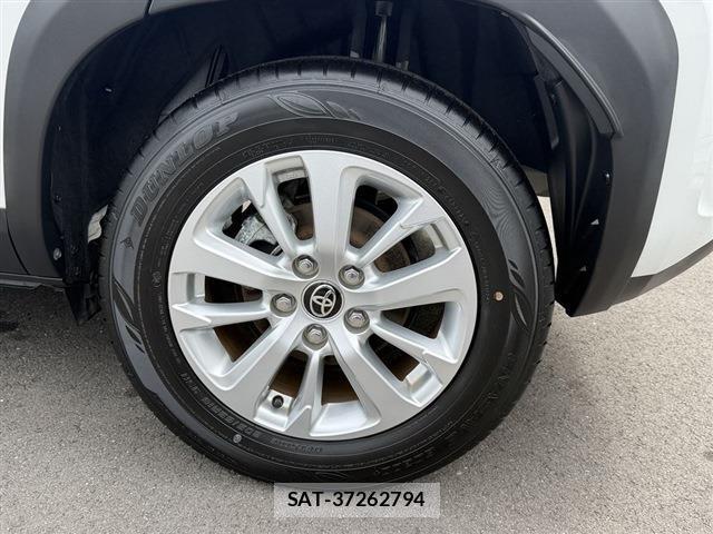 Toyota YARIS CROSS 2025-06 8855258-15
