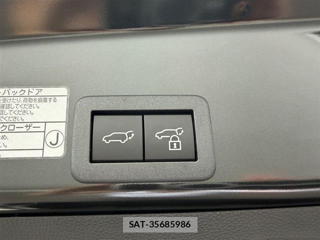 Toyota YARIS CROSS 2026-08 8855262-12