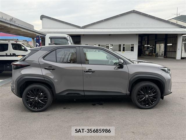 Toyota YARIS CROSS 2026-08 8855262-3