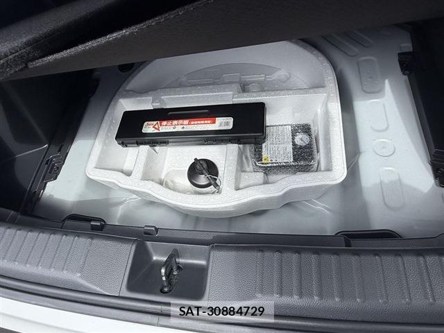 Toyota YARIS CROSS 2025-07 8855264-11