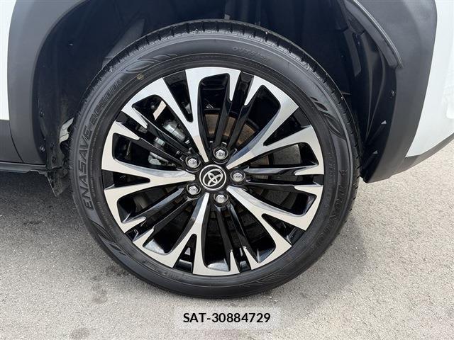Toyota YARIS CROSS 2025-07 8855264-15