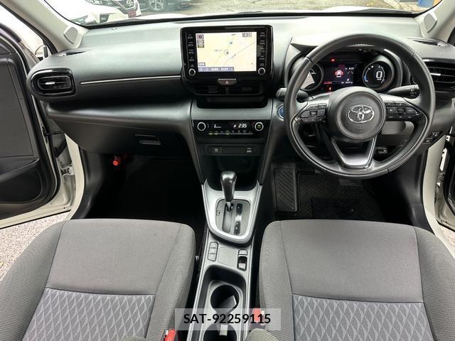 Toyota YARIS CROSS 2021-11 8855530-8