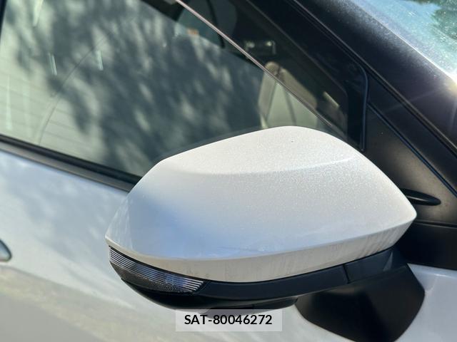 Toyota YARIS CROSS 2021-06 8855533-11