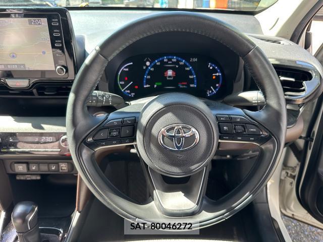 Toyota YARIS CROSS 2021-06 8855533-7