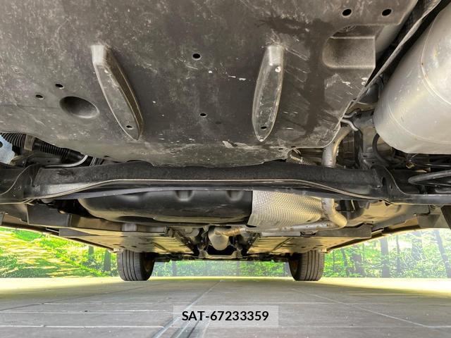 Toyota YARIS CROSS 2022-02 8855651-19