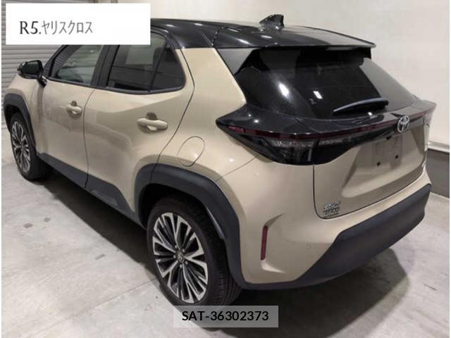 Toyota YARIS CROSS 2023-08 8856421-1