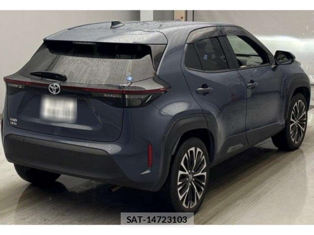 Toyota YARIS CROSS 2025-04 8856438-1