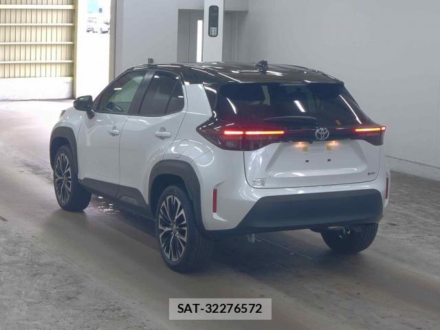 Toyota YARIS CROSS 2026-03 8856469-1