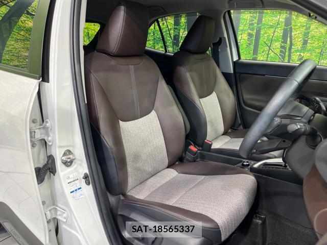 Toyota YARIS CROSS 2022-04 8856599-7