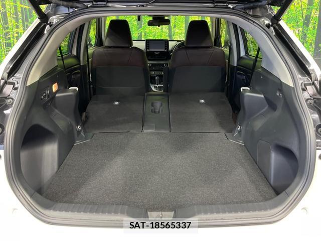 Toyota YARIS CROSS 2022-04 8856599-9