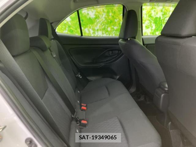 Toyota YARIS CROSS 2024-05 8857006-4