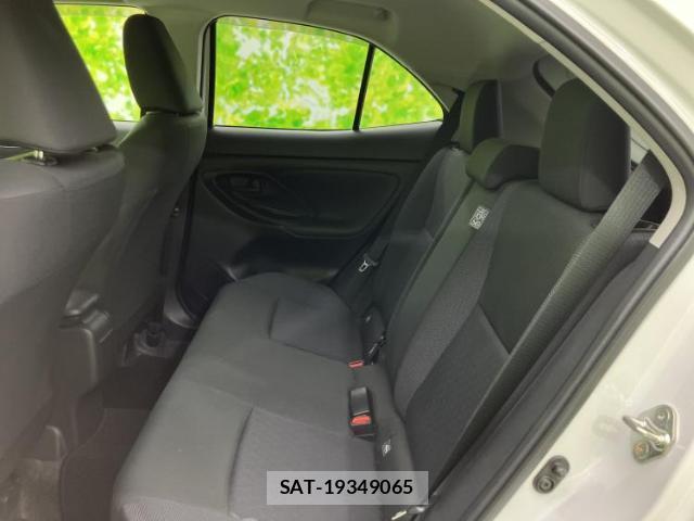 Toyota YARIS CROSS 2024-05 8857006-6