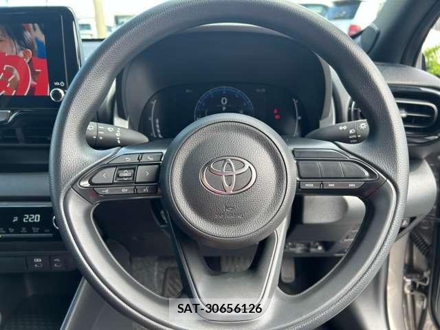 Toyota YARIS 2026-09 8854413-2