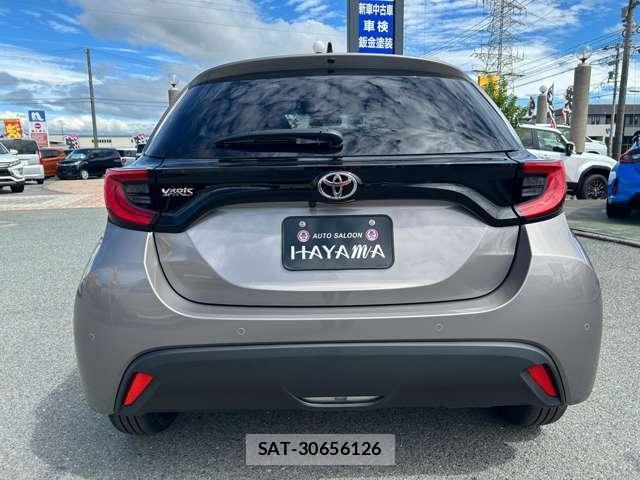 Toyota YARIS 2026-09 8854413-7