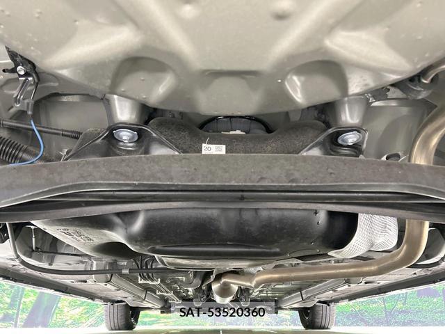 Toyota YARIS 2023-07 8854705-18