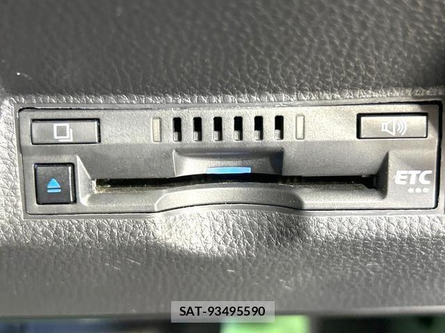 Toyota YARIS 2022-08 8854817-3