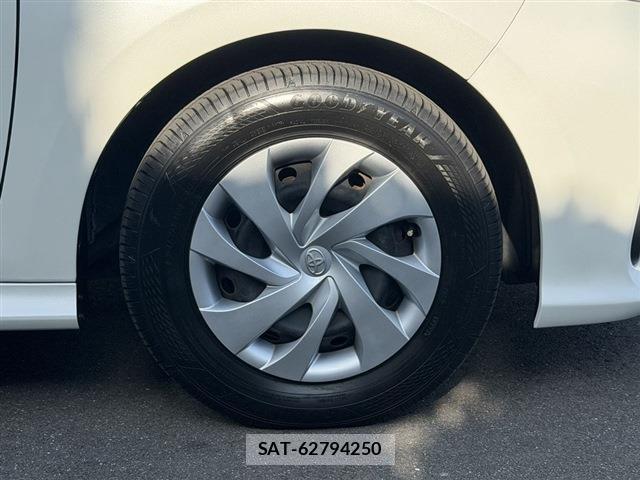Toyota YARIS 2021-07 8855259-10