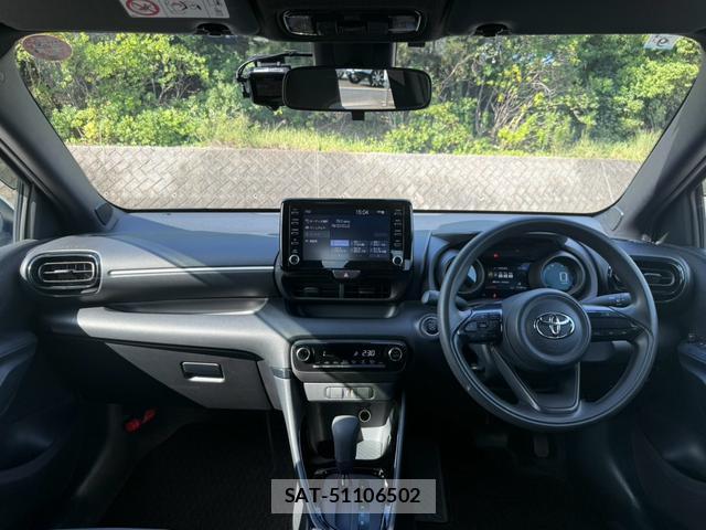 Toyota YARIS 2022-10 8856498-1