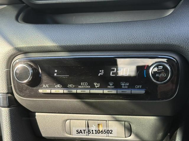 Toyota YARIS 2022-10 8856498-18