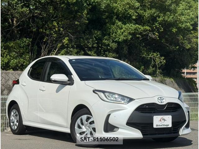 Toyota YARIS 2022-10 8856498-2
