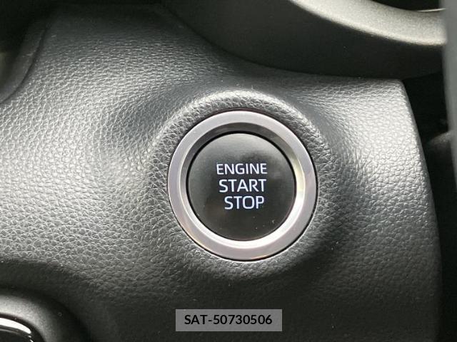 Toyota YARIS 2021-12 8856865-17