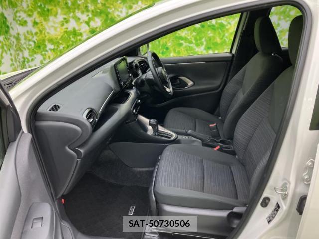 Toyota YARIS 2021-12 8856865-5